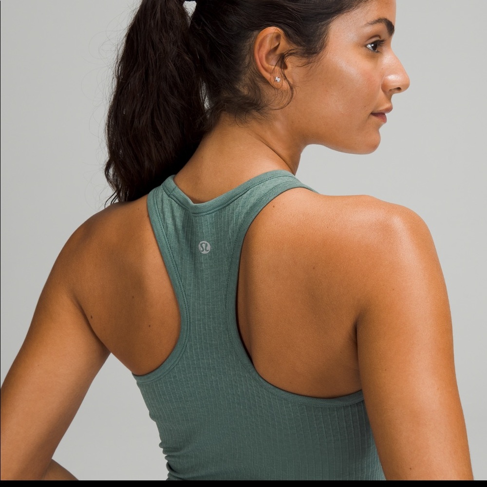 Lululemon Ebb to Street Crop Tank - Picture 2 of 5